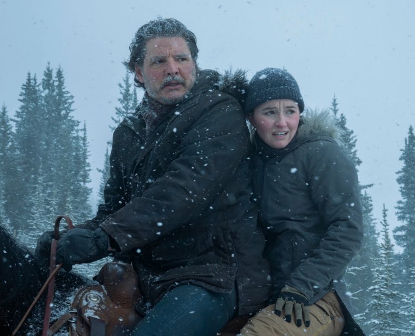 This episode of #TheLastOfUsSeason2  convinced me Pedro Pascal will make a gorgeous Santa Claus one day.