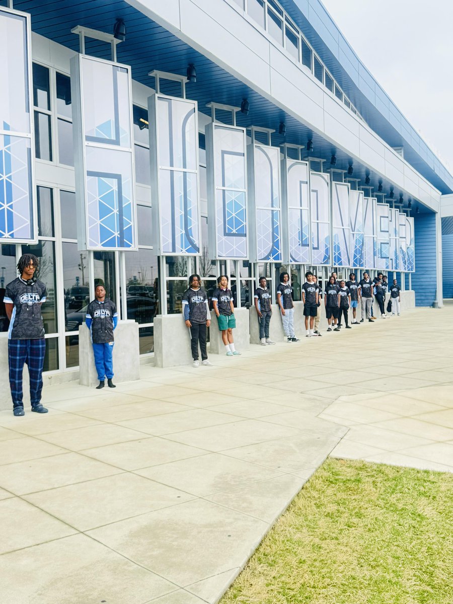 MSDELTAELITE1's tweet photo. March 28-30, 2025 Photo Gallery: Bama Jam - Birmingham, AL -Delta Elite Boys started Hoopseen Association play on Friday, March 28, 2025 @ 7:35 PM in Hoover, AL. The HoopSeen Association is an invitation-only platform for top independent teams. https://t.co/9xA281cFQ5