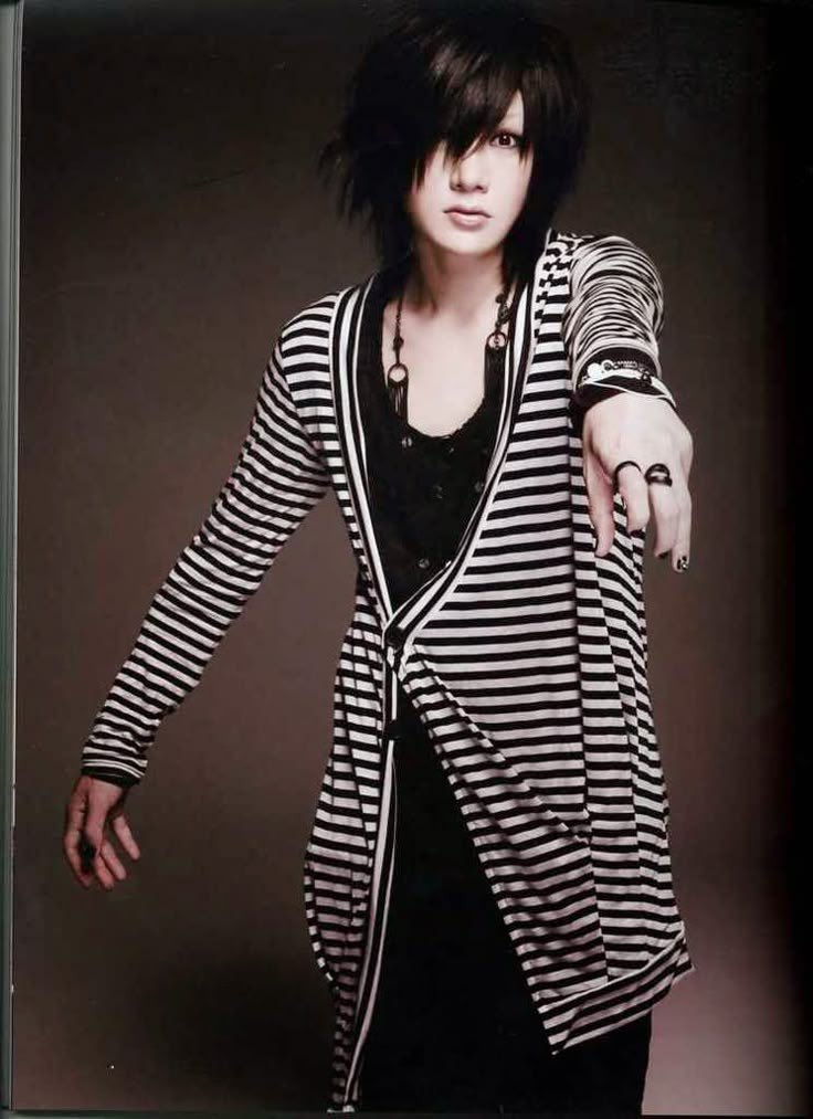 ⊹ serina 🥀 tweet media