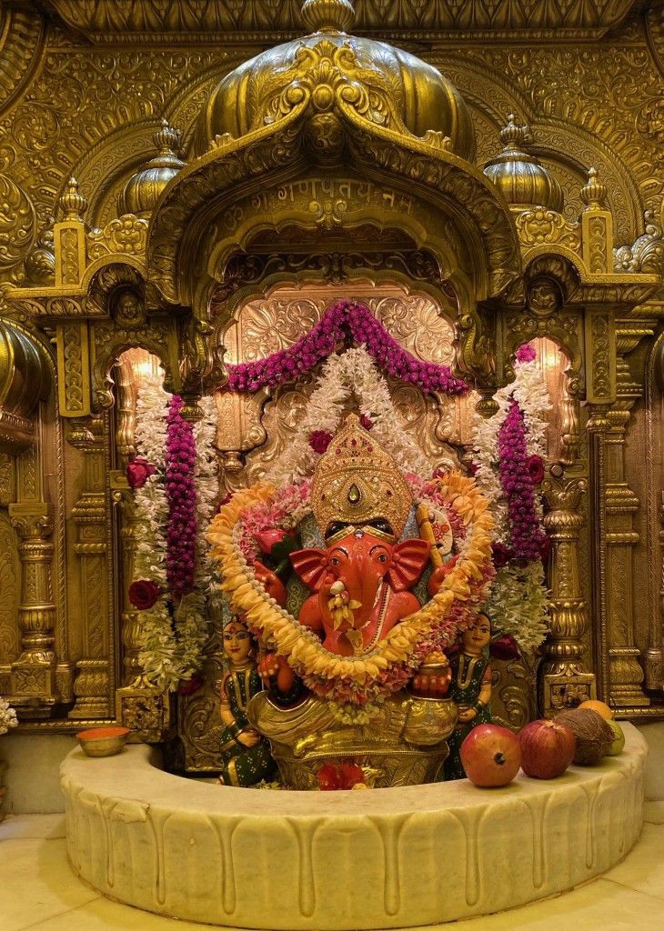 दिल की धड़कन को संचालित करने वाले रिद्धि सिद्धि दाता प्रथम पूज्य गणपति बप्पा मोरिया जय श्री गणेश