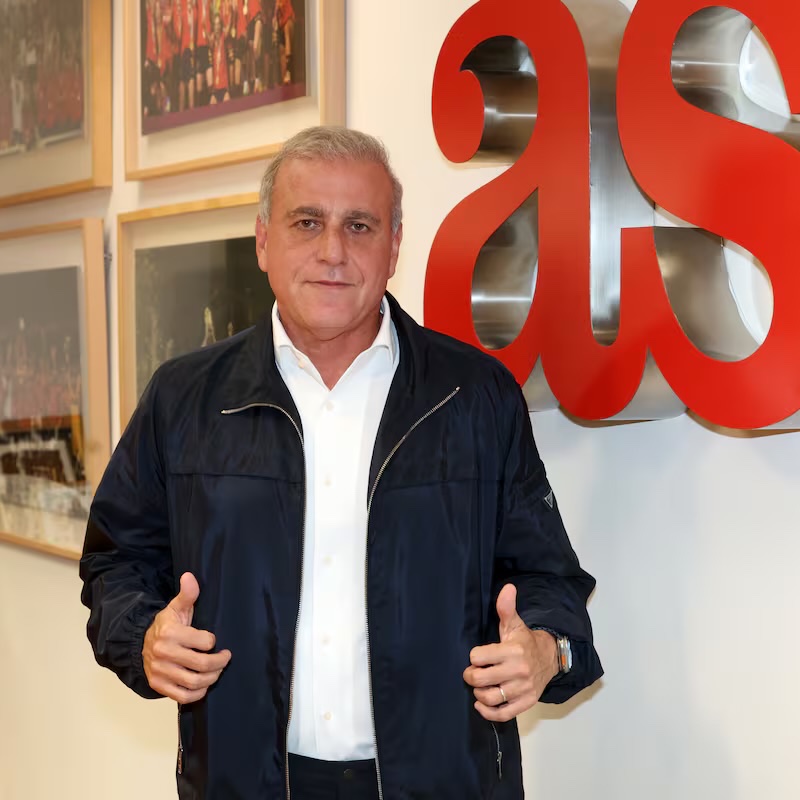 🚨🇧🇷 Estevão’s agent Andre Cury tells AS: “He will join Chelsea after the Club World Cup”.

“He’s a world class player. He’s so good, he will make history at Chelsea. PSG and Bayern both also wanted to sign him”.