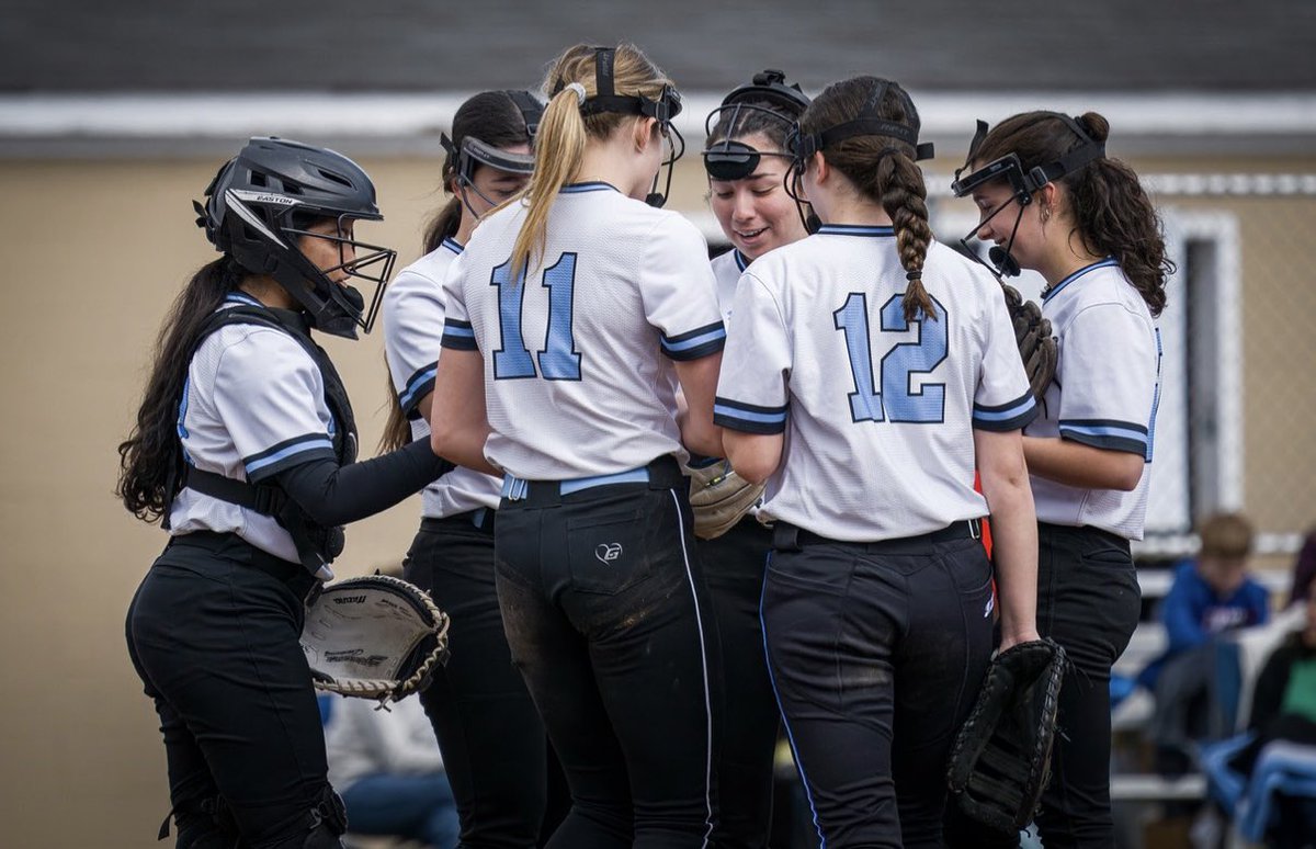Rye Neck_Softball tweet media