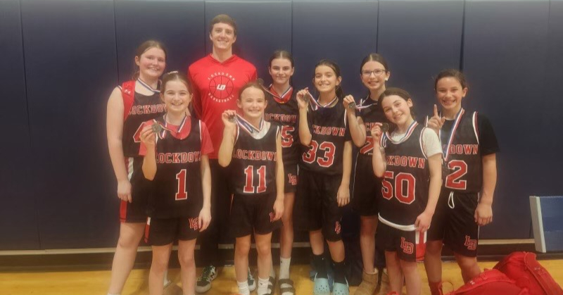 What a weekend for LockDown Basketball 🏀

Multiple teams went 2–0 on Saturday, and we’re so proud of the hard work and hustle across the board. Shoutout to the teams pictured!