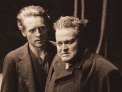 Wellesnetcom's tweet image. Patrick McGoohan ("The Prisoner") recalls working for director Orson Welles on the 1955 London stage production "Moby Dick – Rehearsed." bit.ly/3YcwgUx