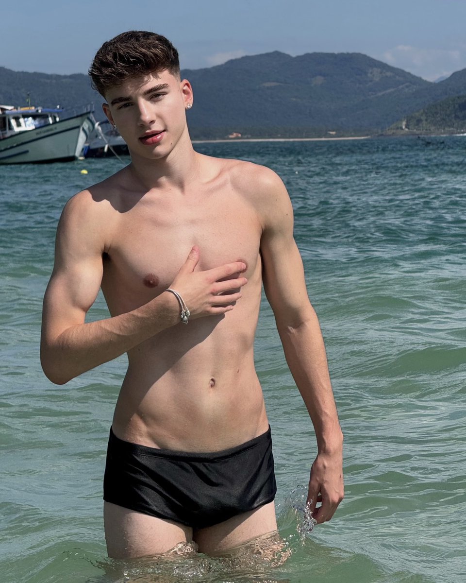 primeira vez usando sunga, gostaram 🫡