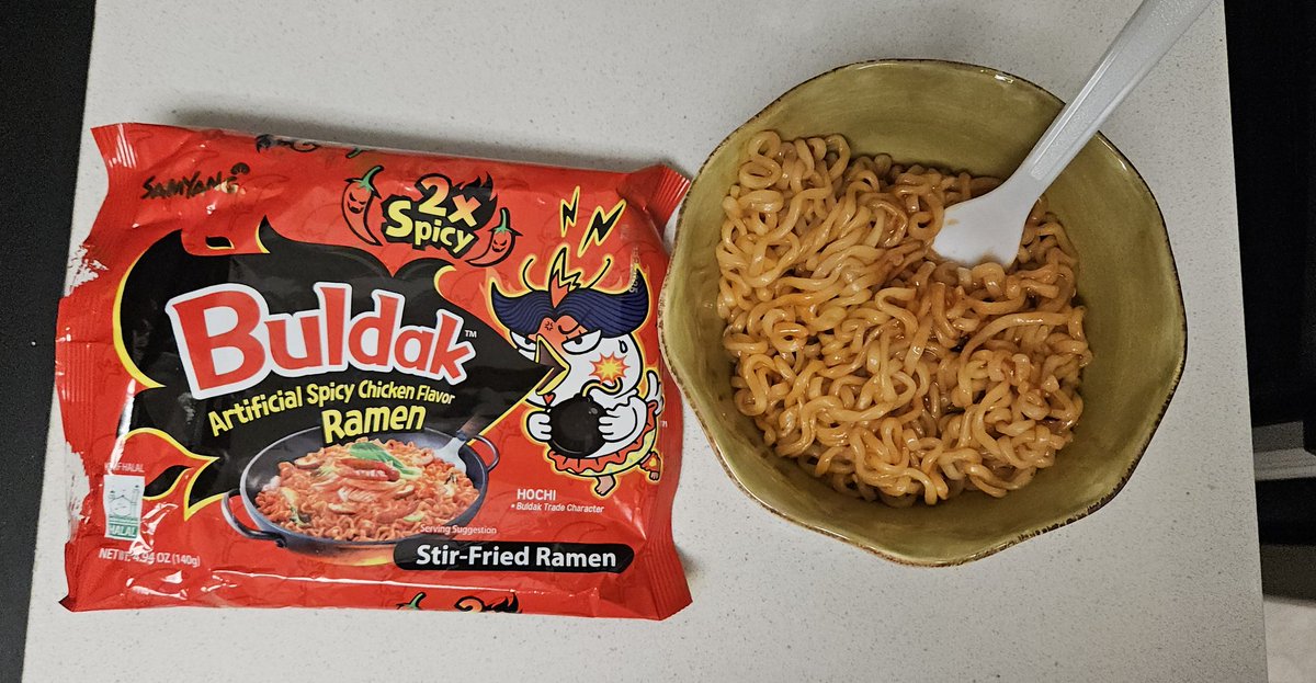 vasEarth's tweet photo. Bc my bf can't handle spice at all, I'm doing it for him. He told me to post this in honor of you @KevLAbeast https://t.co/sCXjkhIyNL