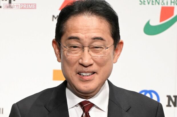 Tanakaseiji14's tweet photo. コイツもヤルぜ！落選運動！
史上最悪にして最低の総理大臣！売国奴の限りを尽くした！
国賊！コイツを国政の場から
追放せよ！広島1区よ！頼む！
必ず！叩き落としてくれ！
岸田文雄の落選こそ！日本🇯🇵の未来だ！
#岸田文雄を許すな https://t.co/jiwJ1VX1QW