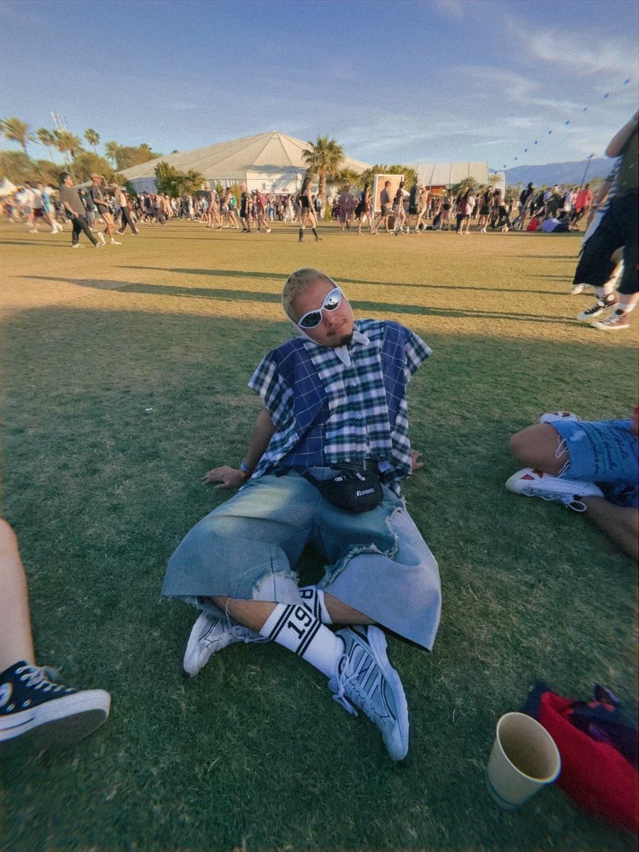 CHARMCHELLA 🫶🏼