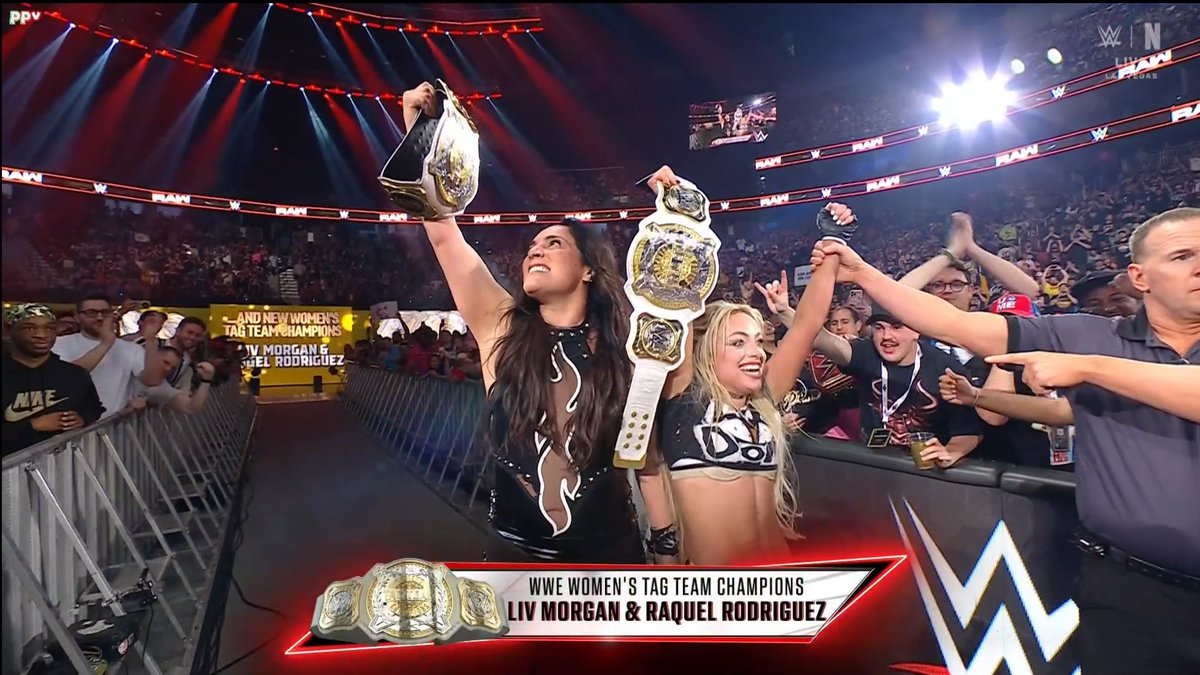 raquel being a 7x tag champion is wild😭