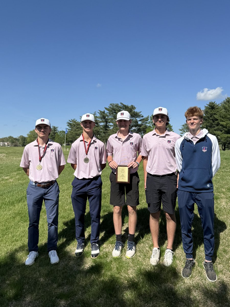 LindsayLHS's tweet image. Liberty golf hit the road and went to Jackson for a tournament today. We had 5 scores in the 70’s on a course we have never played. 
Dylan 71/ 6th place 
Cole 72/ 7th place 
Cooper 78
Cameron 78
Logan 79
Team score of 299 finishing 3rd place. 
Really proud of these guys!!