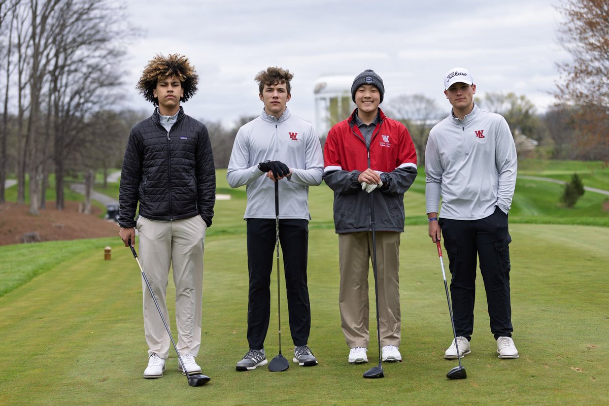 Our WL boys golf team took on Crawfordsville  tonight at the Purdue course. It was blustery, but everyone seemed to be having fun. #RDP <a href="/WL_RDP_GOLF/">WL Golf</a> <a href="/WL_AthleticsRDP/">WL Athletics</a>