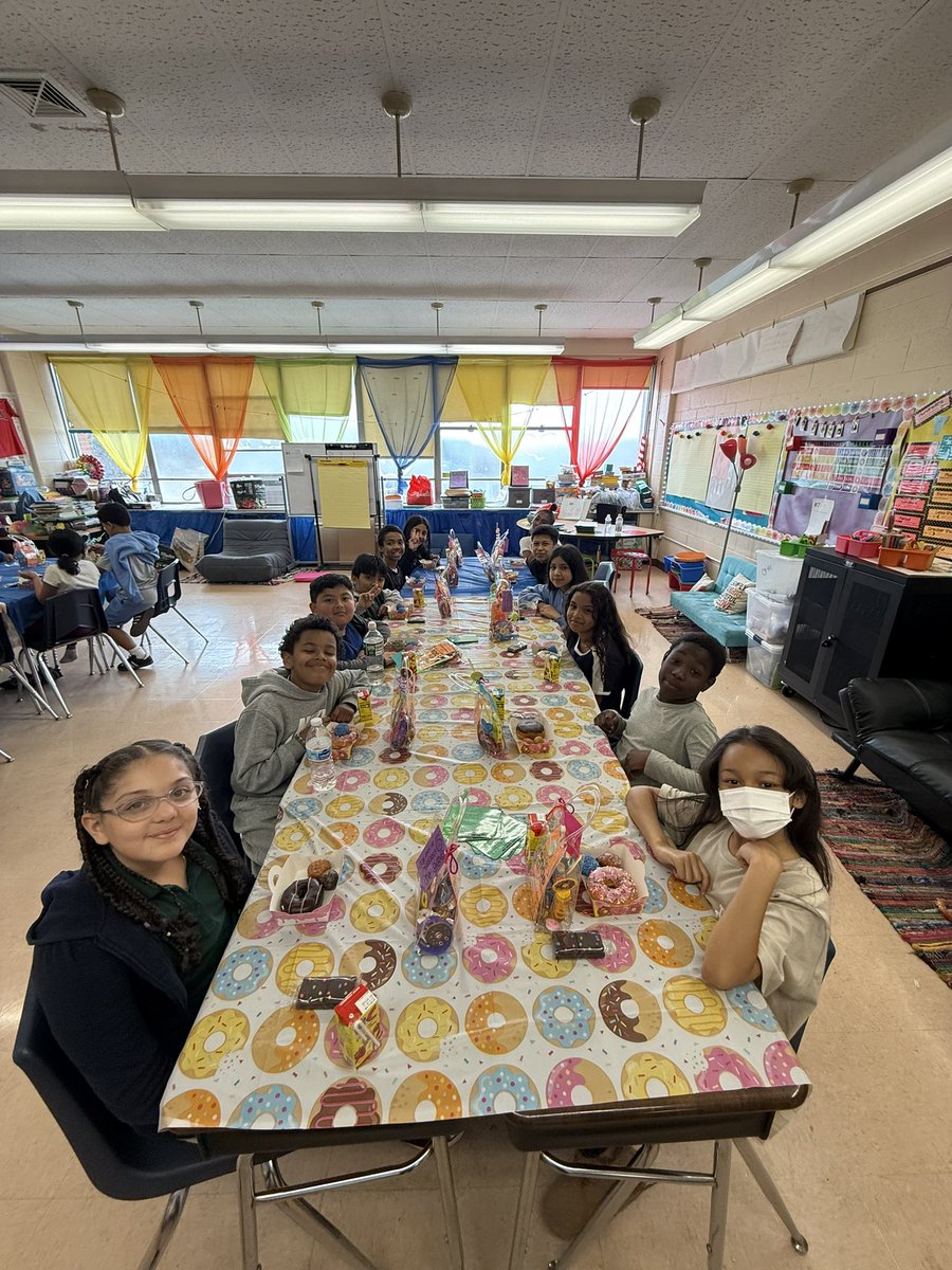 Ms.Scotts 4th grade class enjoyed some donuts and brownies while we reviewed some ELA standards in an intense game of Jeopardy during our “Donut Stress the Test” study session.