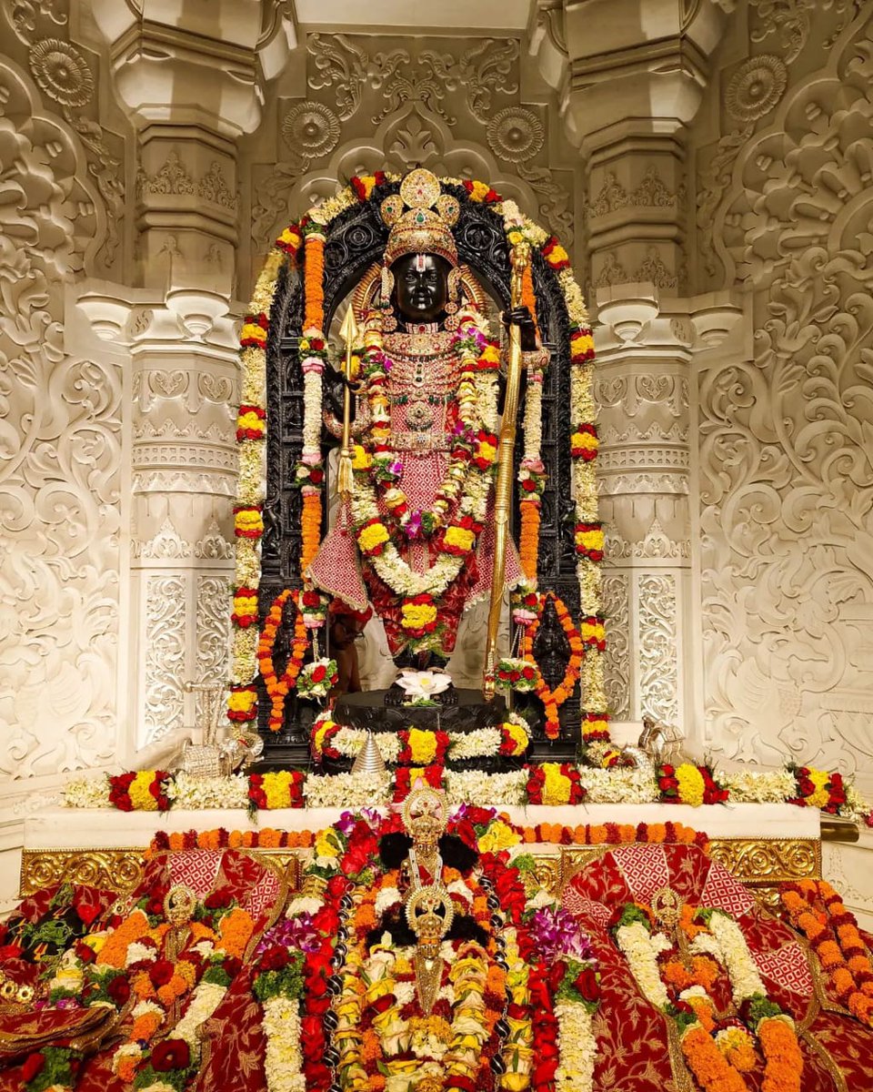 प्रभु “श्री राम” ही जीवन का प्रकाश हैं ❣️