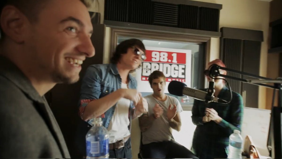scott_mcgregor's tweet image. One of the coolest things from back in the day was when 98.1 The Bridge was featured in the Gay Ninties music video for Big Love. 

youtu.be/Yen5J_DNbcQ?si…

#yql