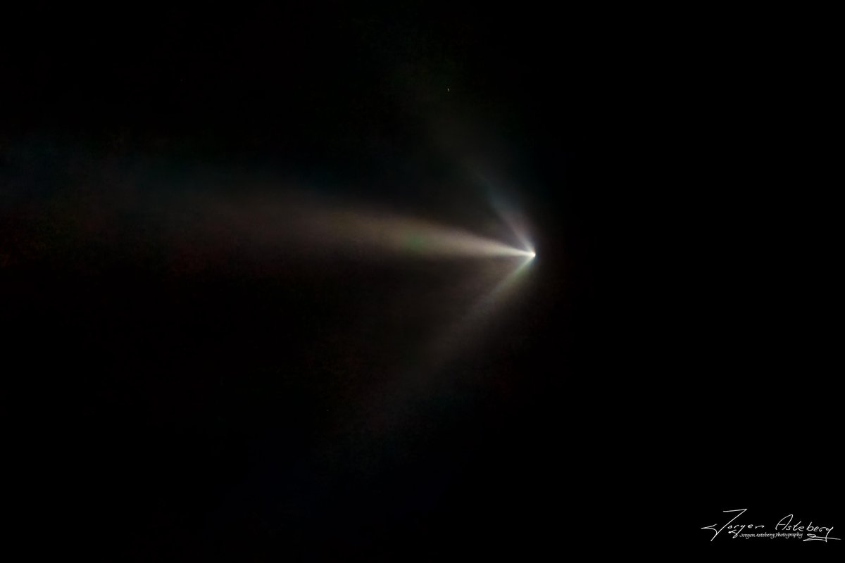 SpaceX Falcon 9 Bandwagon-3 second Stage heading to orbit as seen from South Fort Myers, FL.
<a href="/MattDevittWX/">Matt Devitt</a>