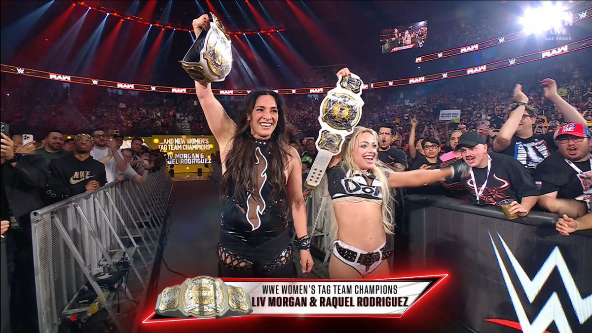 tenorbuds tweet media