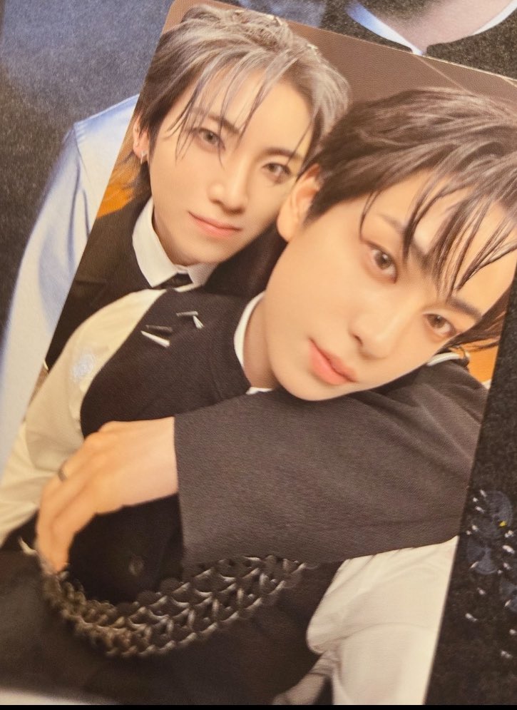wolvesjoah's tweet photo. 유마랑 타키 유닛포카 🐱🐣

😁😁😁😁😁😁 https://t.co/YgqshdXWxC
