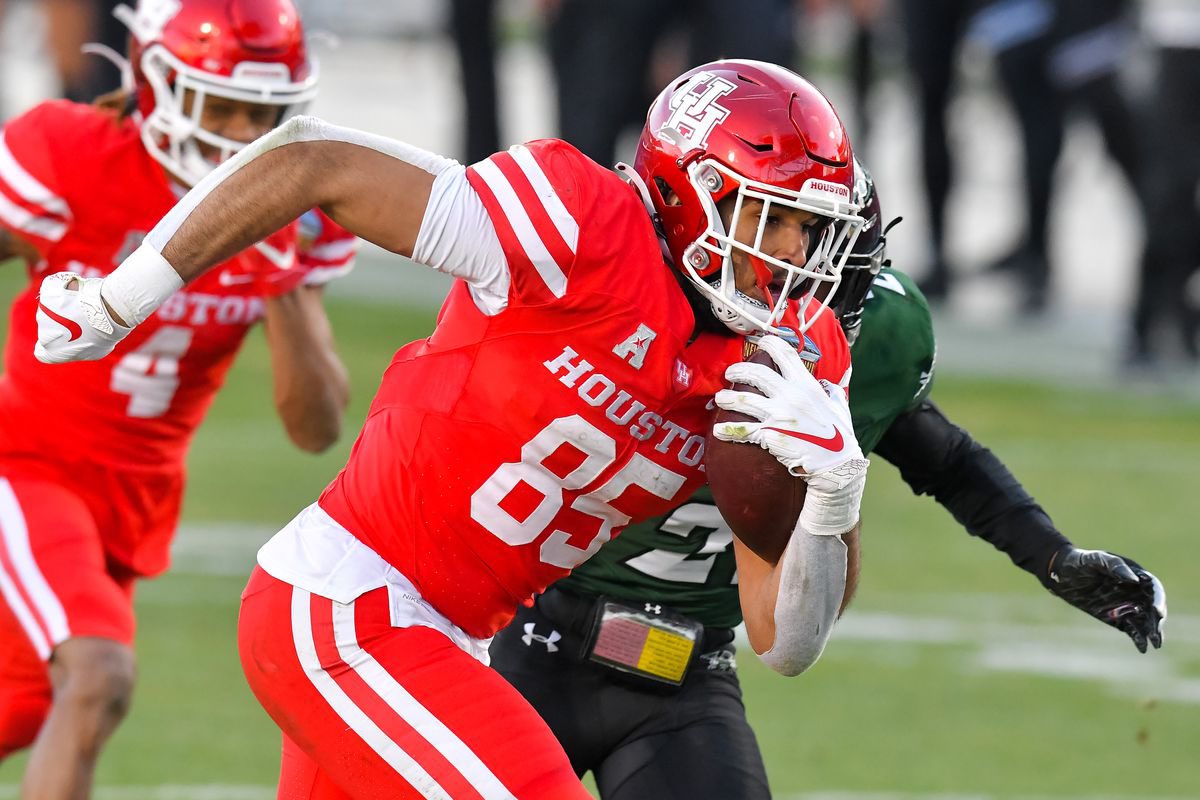 Gavin Mueller (@gavin_mueller3) on Twitter photo After a great conversation with <a href="/Coach_Nagle/">Slade Nagle</a> I’m super blessed to say I have received an offer from Houston! <a href="/UHCougarFB/">Houston Football</a> #uhcougars <a href="/coachpistorio/">Pat Pistorio</a> <a href="/SEHSSTORMFB/">South Elgin High School Storm Football</a> <a href="/EDGYTIM/">Timothy “EDGYTIM” OHalloran</a> <a href="/AllenTrieu/">Allen Trieu</a> <a href="/SWiltfong_/">Steve Wiltfong</a> <a href="/IamClint_C/">Clint Cosgrove</a> <a href="/GregSmithRivals/">Greg Smith</a> After a great conversation with <a href="/Coach_Nagle/">Slade Nagle</a> I’m super blessed to say I have received an offer from Houston! <a href="/UHCougarFB/">Houston Football</a> #uhcougars <a href="/coachpistorio/">Pat Pistorio</a> <a href="/SEHSSTORMFB/">South Elgin High School Storm Football</a> <a href="/EDGYTIM/">Timothy “EDGYTIM” OHalloran</a> <a href="/AllenTrieu/">Allen Trieu</a> <a href="/SWiltfong_/">Steve Wiltfong</a> <a href="/IamClint_C/">Clint Cosgrove</a> <a href="/GregSmithRivals/">Greg Smith</a>