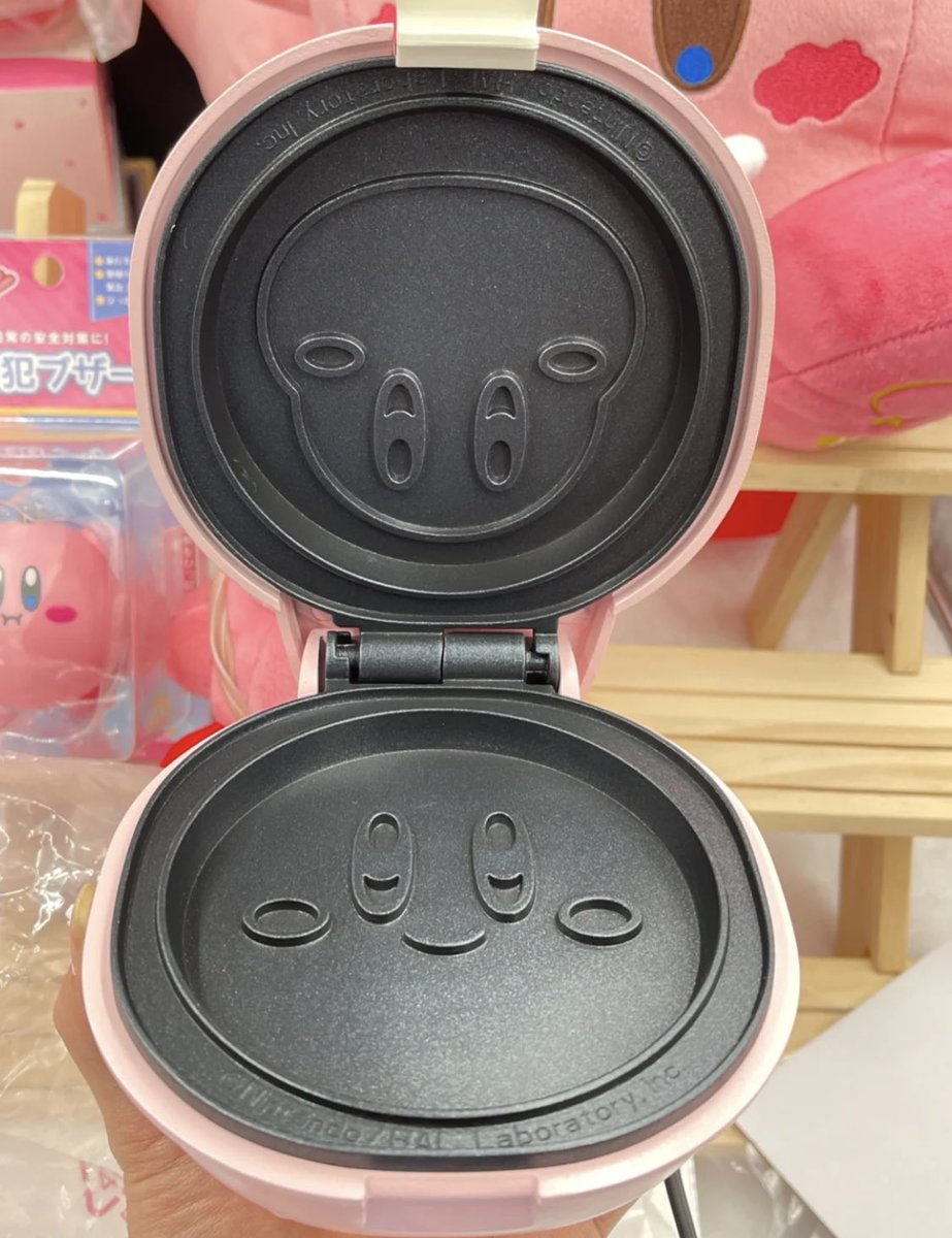 heart_jpg's tweet image. kirby pancake maker