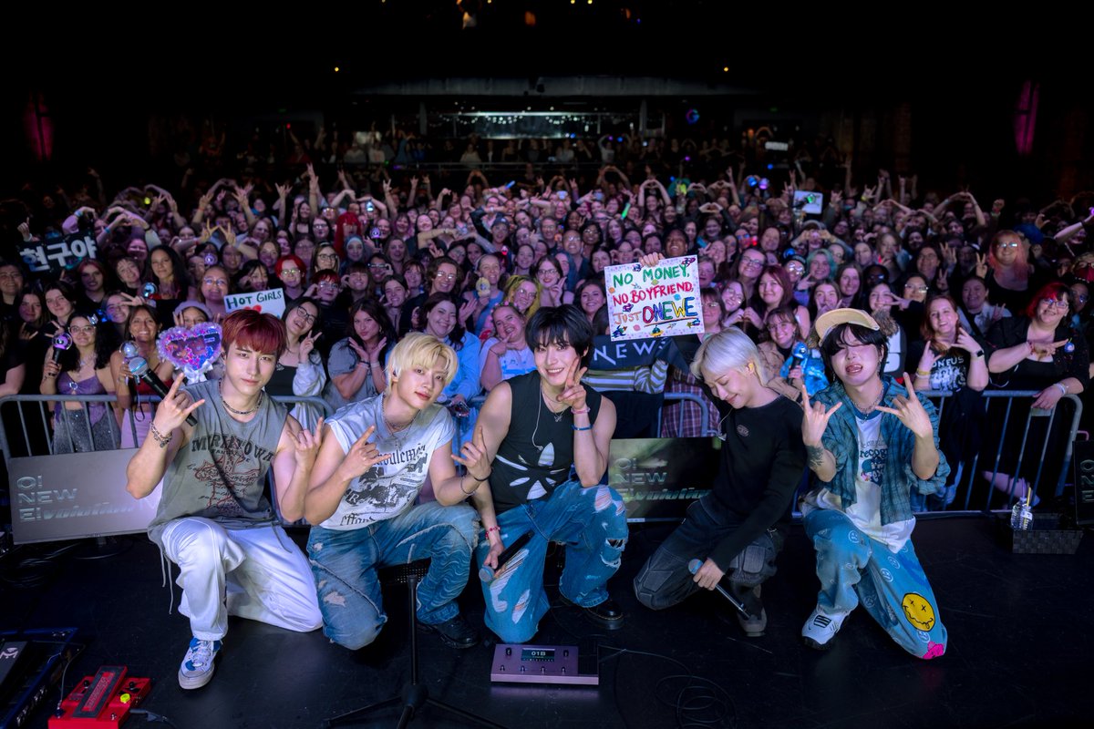 Leo Presents (@leopresents) on Twitter photo 2025 ONEWE WORLD TOUR
'O! NEW E!volution IV' IN NORTH AMERICA
Live in Detroit, MI!
#μμ #ONEWE #O_NEW_Evolution
#ONEWE_WORLDTOUR
#2025_ONEWE_WORLD_TOUR
<a href="/official_ONEWE/">μμ (ONEWE)</a> 2025 ONEWE WORLD TOUR
'O! NEW E!volution IV' IN NORTH AMERICA
Live in Detroit, MI!
#μμ #ONEWE #O_NEW_Evolution
#ONEWE_WORLDTOUR
#2025_ONEWE_WORLD_TOUR
<a href="/official_ONEWE/">μμ (ONEWE)</a>