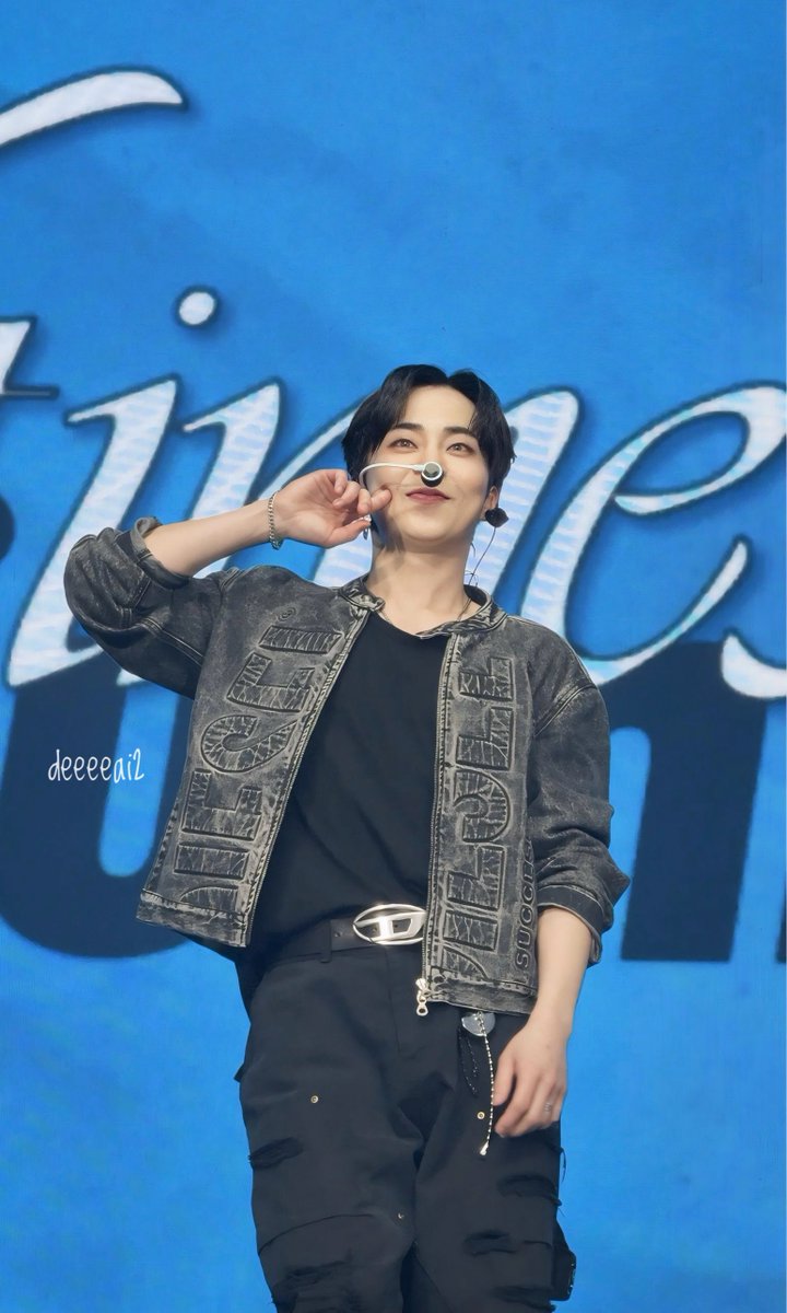 DEEEEAI2's tweet image. 🫶🏻
#XIUMIN #시우민 #Xtimes
#XtimesAsiaTour #XtimesBANGKOK