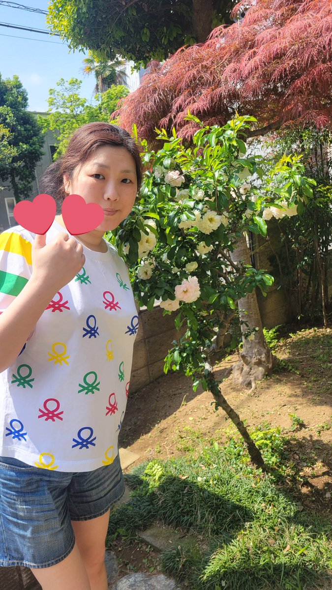 Nutty_M___melon's tweet photo. 母に日本で店舗展開してたBENETTONのTシャツをもらいました🎵
#BENETTON #ベネトン
#UNITEDCOLORSOFBENETTON https://t.co/NkCiLpCmMo