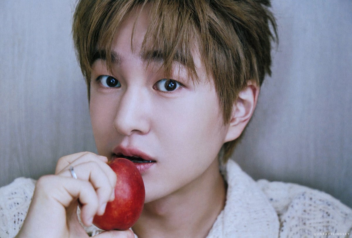 HQ SCANS] ONEW 1ST PHOTOBOOK 『ONLYOU』 Watermarked in thread for