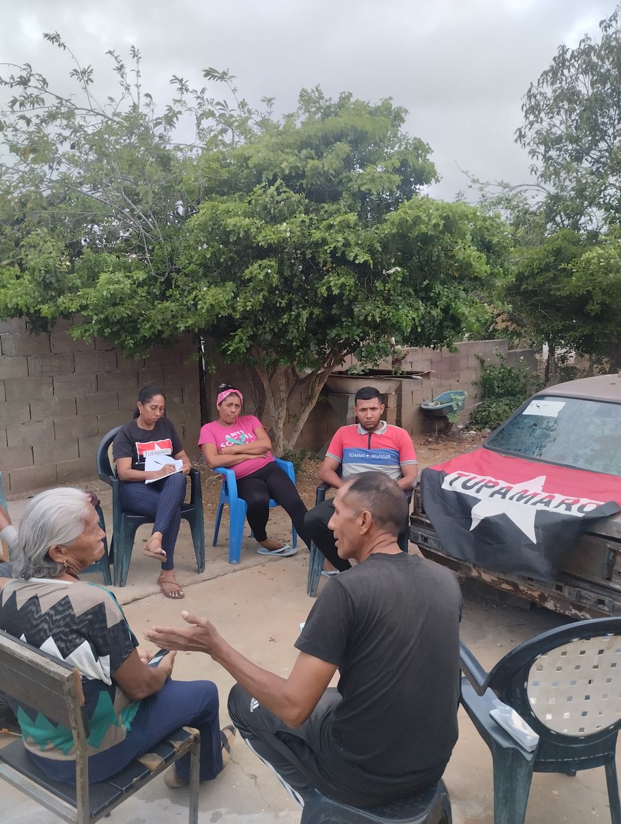 PitituMrt2's tweet photo. "La educación es el arma más poderosa que tiene el hombre para crear una ética, para crear una conciencia,para crear un sentido del deber,un sentido de la organización,del compromiso".
Fidel castro 

Reunión operativa con el Resp del Eje Oeste Tony Cedeño con estructura municipal https://t.co/8XoxhZ1fLz