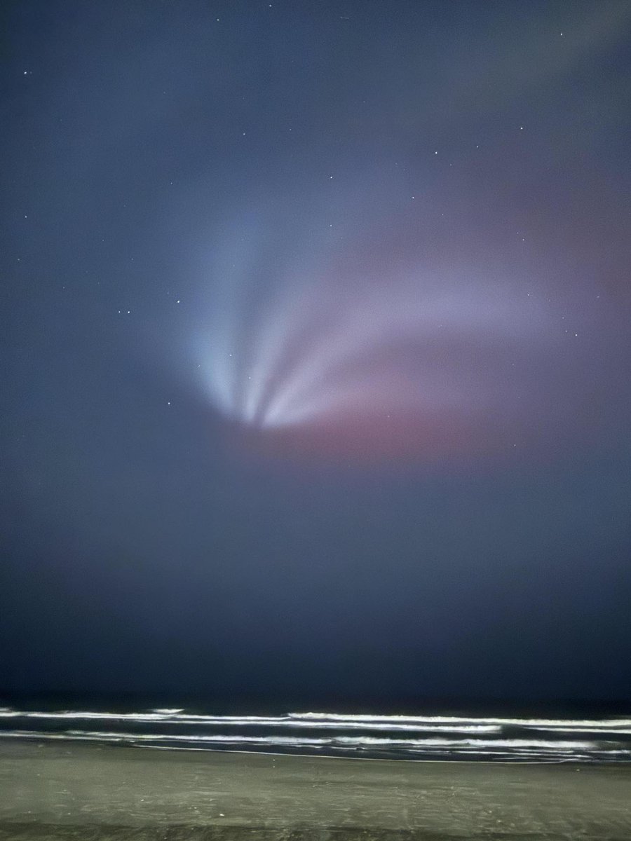Insanely gorgeous contrail produced by tonight’s #SpaceX launch at 8:48 pm. Here’s the view from Cherry Grove via Kim Pfennigwerth.