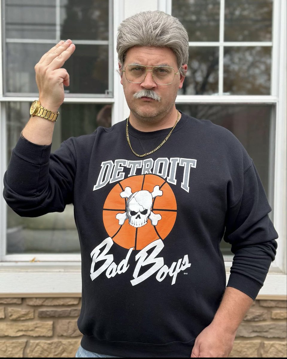 A playoff win for the good guys ! Detroit Basketball is back buds ! - Uncle Terry
#DetroitBasketball