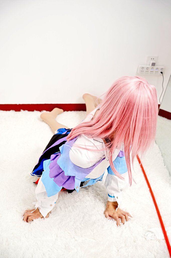 拼尽全力无法拧动老腰
📷<a href="/yaasuo6666/">走马啸夕风</a>