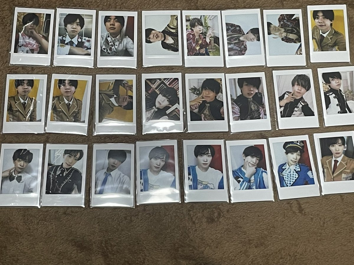 パンダドラゴンパラゴン ハピカ チェキ 譲渡 交換

求 緑 ＞ 定価
譲 赤 桃 黄 水

本日分、あゝ雪月花、武道館衣装 舌出し優先
全て過去のものです。
1枚目ハピカ 2〜4枚目チェキ

本日現地にてお取引可能です