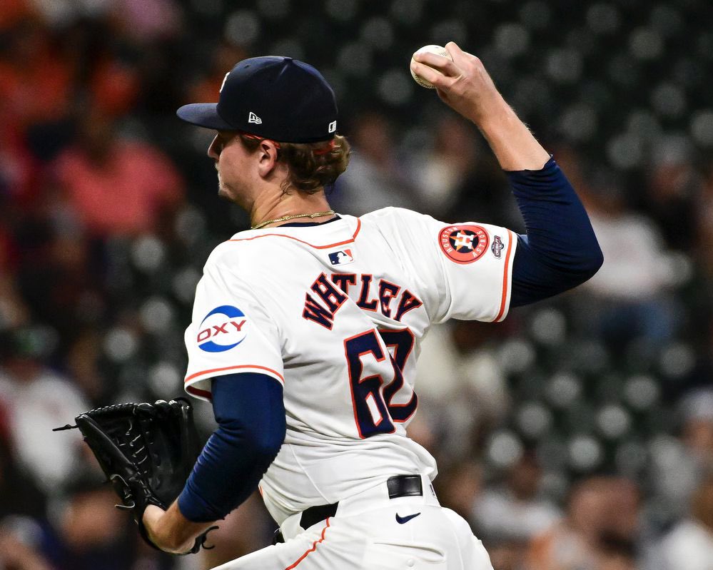 Forrest Whitley in his season debut today:

2 IP | 0 H | 0 R | 0 BB | 2 K

He was up to 97.2 MPH! #Astros