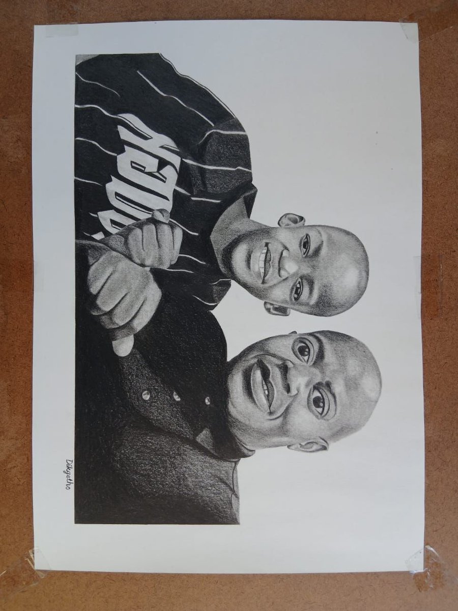 SDikgetho's tweet photo. A portrait of humbled man and Gospel Artist Sello Malete - Worldwide and his son😊🙏

43cm × 34cm (A3) fabriano paper 
7B pencil

For more info 
Inbox, WhatsApp or call 083 542 5656 https://t.co/PZMViTF0lB