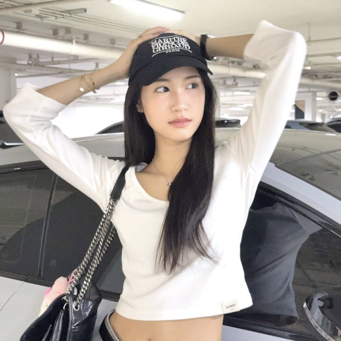 ๐ฃ๐ฟ๐ฎ๐ป๐ฎ๐ป๐ฑ๐ฎ๐๐. tweet media