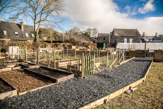 As the weather is warming up its time to think about those pub gardens. Find out how you can make the most of those outdoor areas with the Pub is The Hub and Horticap gardening guide.
rb.gy/j792u3