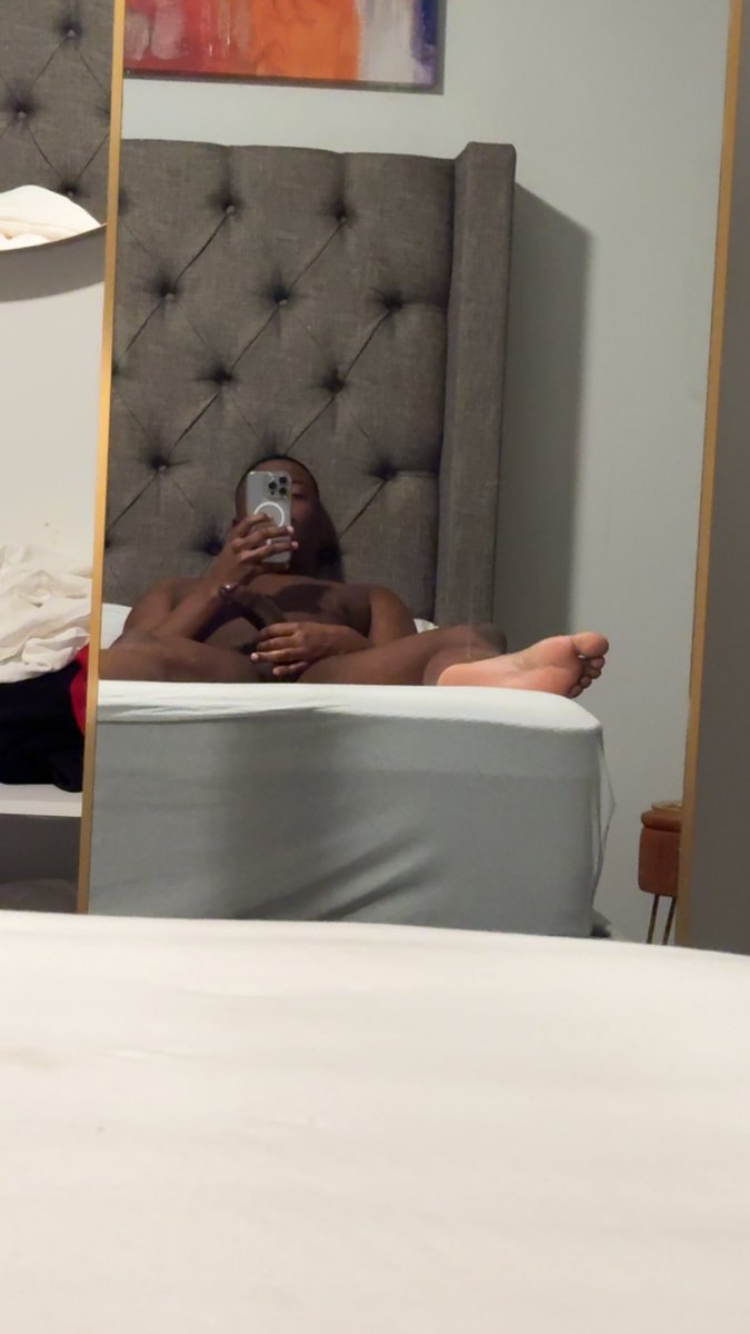 Fasho_0's tweet image. 