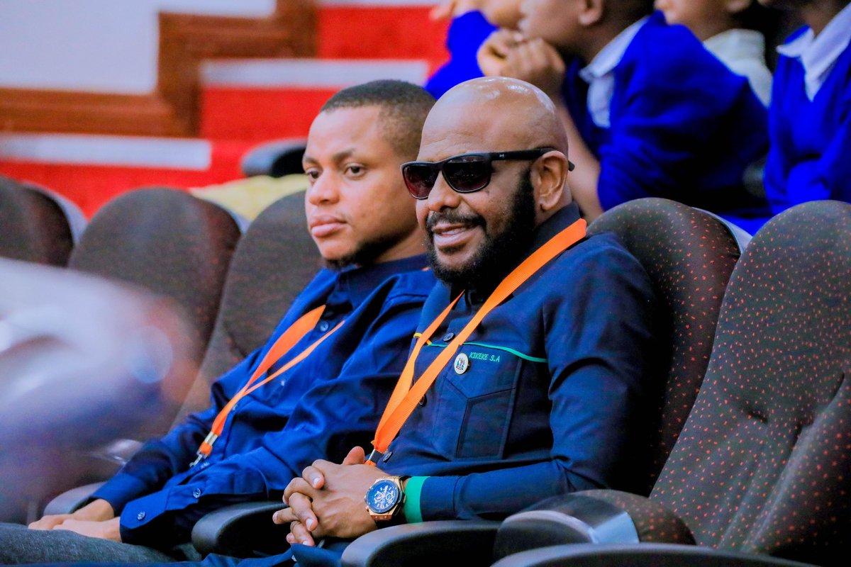 Crown Media (@crownmediatz) on Twitter photo Timu ya Crown Media ikiongozwa na Naibu Mkurugenzi Mkuu <a href="/Salym/">Salim Kikeke</a> wakiwa Bungeni leo wakifuatilia kwa makini kipindi cha Maswali na Majibu.
<a href="/semgongolwa/">Mduda</a> <a href="/Anoth_paul/">Anoth Paul</a> Timu ya Crown Media ikiongozwa na Naibu Mkurugenzi Mkuu <a href="/Salym/">Salim Kikeke</a> wakiwa Bungeni leo wakifuatilia kwa makini kipindi cha Maswali na Majibu.
<a href="/semgongolwa/">Mduda</a> <a href="/Anoth_paul/">Anoth Paul</a>