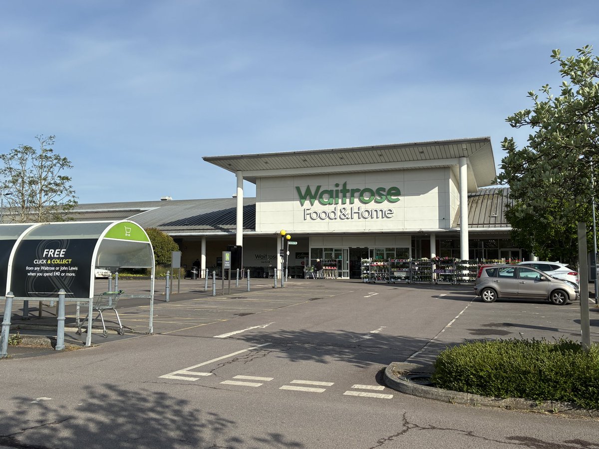 If you carry your children or grandchildren in a vehicle, pop in &amp; see us at Waitrose in Salisbury today between 10am &amp; 3pm for a FREE car seat safety check &amp; expert advice on choosing &amp; using the best seat for your child, vehicle &amp; family needs