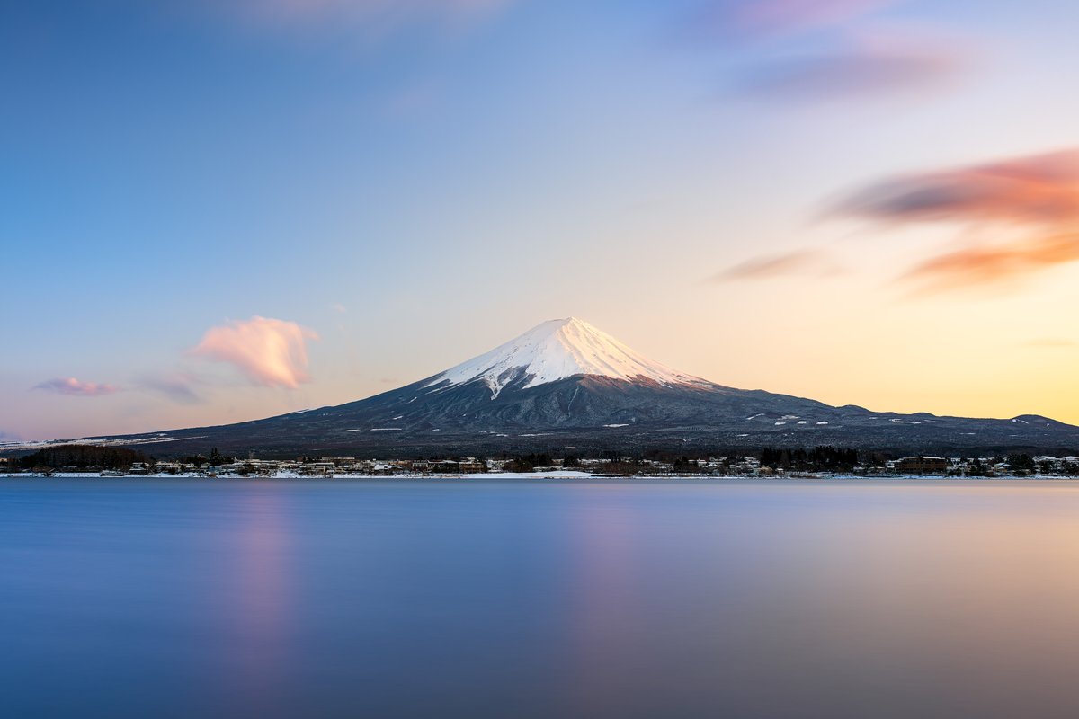 富士山
flickr.com/photos/romaing…