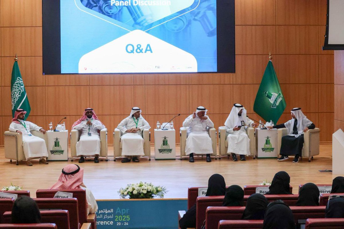 KFMRC_KAU's tweet image. مقتطفات لبعض الجلسات العلمية لمسار الأشعة بمؤتمر المركز فهد للبحوث الطبية بحضور ومشاركة نخبة من المختصين في الأشعة.

#KFMRC_Conference #KAU