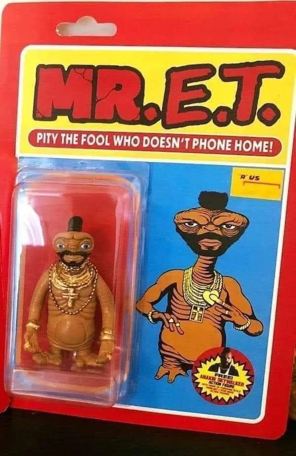 CyberPunkCortes's tweet photo. Grandma put this little guy in my Easter basket https://t.co/dCCd7HPBH6