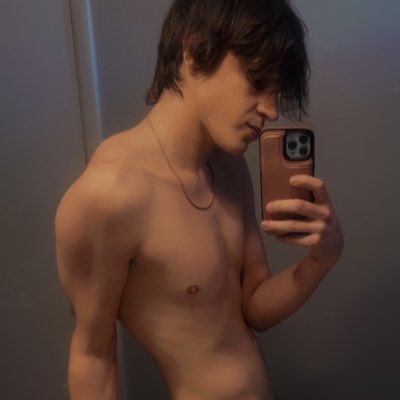 lv_nikko's tweet photo. #NewProfilePic https://t.co/KkLHg9xljL