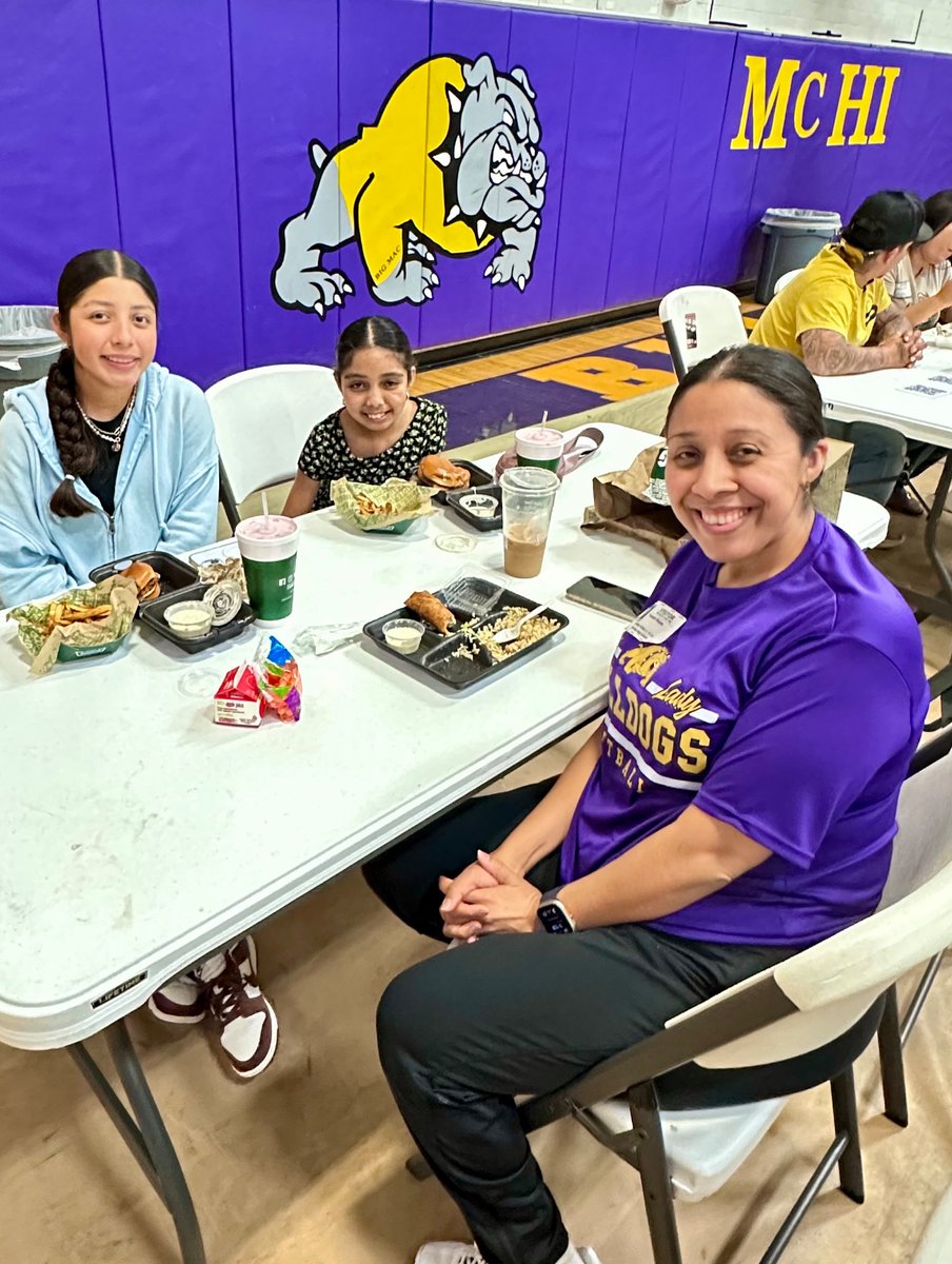 McAllen HS Vertical Team (Milam, Morris & McHi) (@misd_parents1) on Twitter photo Thank you to our McHi community for attending “Picnic with Your Teen.” The turnout was amazing. <a href="/McallenHigh/">McAllen High School</a> <a href="/StateAndFedMISD/">McAllen ISD State And Federal Programs</a> <a href="/ParentsMISD23/">McAllen ISD Parents</a> <a href="/McAllenISD/">McAllen ISD</a> Thank you to our McHi community for attending “Picnic with Your Teen.” The turnout was amazing. <a href="/McallenHigh/">McAllen High School</a> <a href="/StateAndFedMISD/">McAllen ISD State And Federal Programs</a> <a href="/ParentsMISD23/">McAllen ISD Parents</a> <a href="/McAllenISD/">McAllen ISD</a>