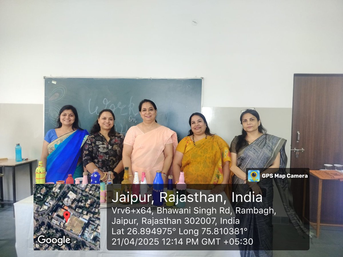 Glimpses of celebration on World Creativity and Innovation Day (workshop on Bottle Art)

#ssjsmm #bestcollege #girlscollege #girlseducation #admissionopen2025-26 #ba #bcom #bsc #bca #bba #ma #mcom #msc #jaipur #bottleart #InnovationDay
