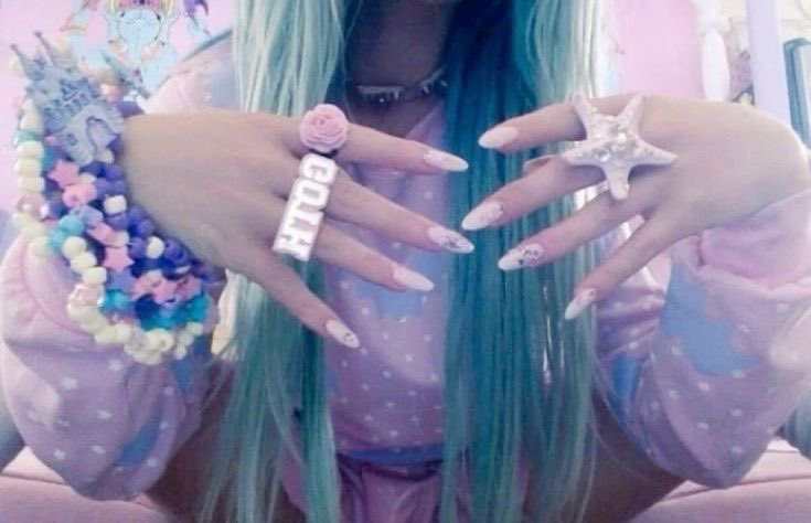 togamitenshi's tweet photo. bring back tumblr mermaid galaxy swag please #bringswagback bring pastel goth back bring back saying kawaii and moe unironically bring back pastel decora kei bring back fairy kei bring bakc uchuu kei bring back danganronpa sprite edits https://t.co/rp8SVzzfeb