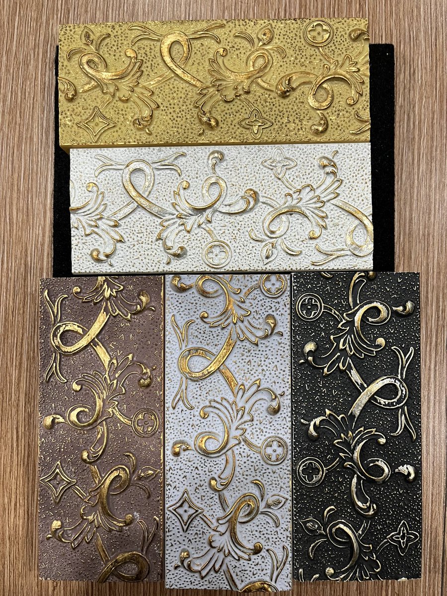 samt36gg's tweet image. Italy×Indonesia

Made in indonesia.🇮🇩

#pictureframe
#molding
#Vuitton