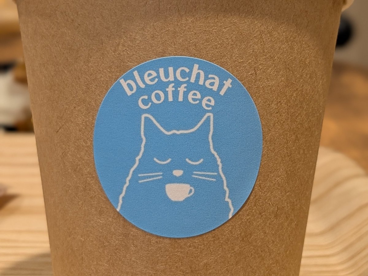 Pp1Zf1's tweet image. 最近、初めてのお店巡りしてなかったので久しぶりの探索。
「bleuchat coffee」
お店のロゴやインテリア、店内に置かれた書籍などに猫モノが多い印象だったから猫推しなのかな?
ホットサンドもコーヒーも美味しくて、また行きたいと思えるお店でした😊
ご馳走様でした🙏
#bleuchatcoffee #cafe
