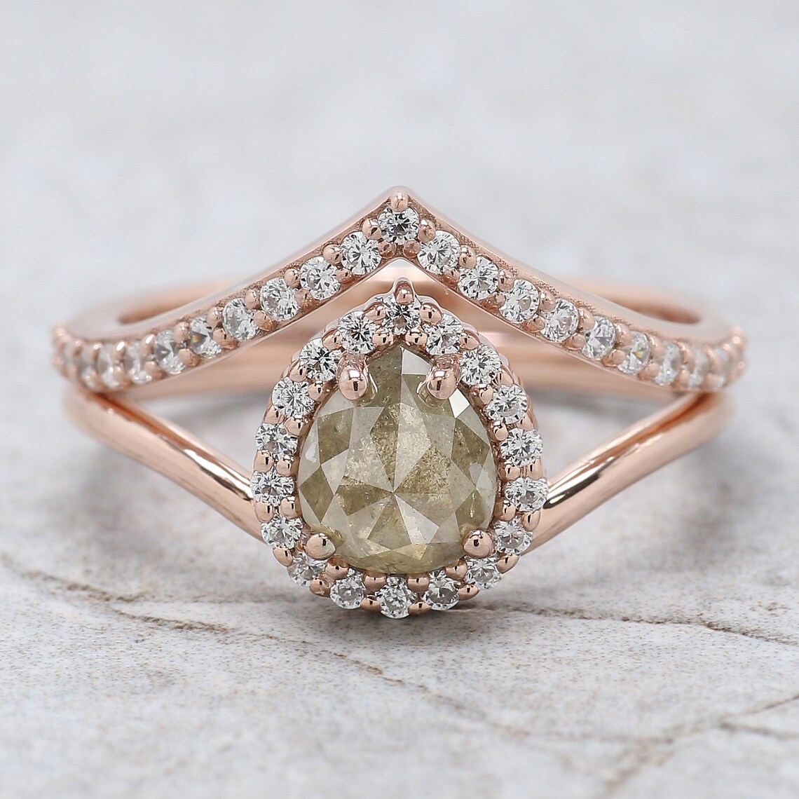 FDJewels's tweet image. Pear Grey Color Diamond Ring 1.09 Ct 6.50 MM Pear Yellow Diamond Ring 14K Solid Rose Gold Silver Pear Engagement Ring Gift For Her QN7232

ETSY : etsy.com/in-en/listing/…

#PearDiamondRing #GreyDiamondRing #YellowDiamondRing #PearCutRing #14KRoseGoldRing #SilverEngagementRing