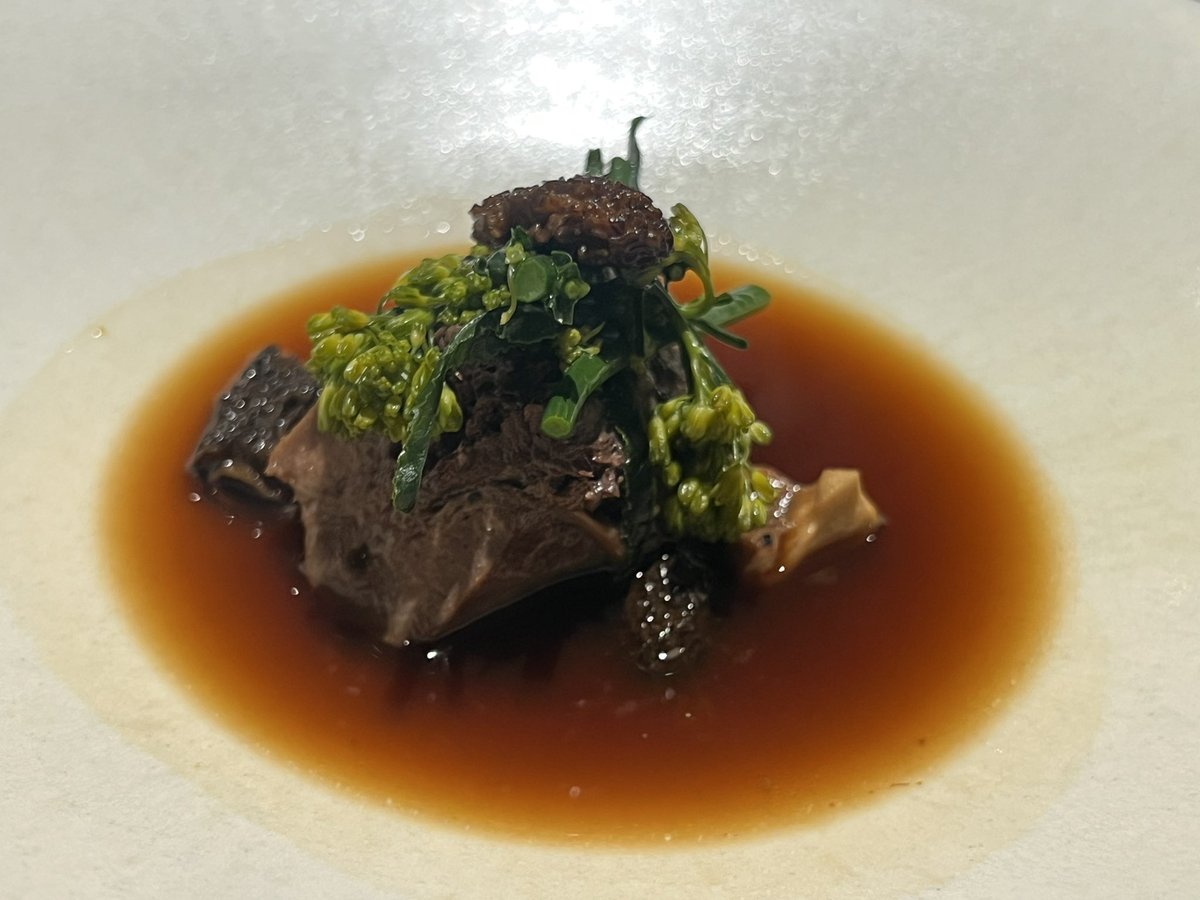 鹿のタンのプレゼ、モリーユタケ